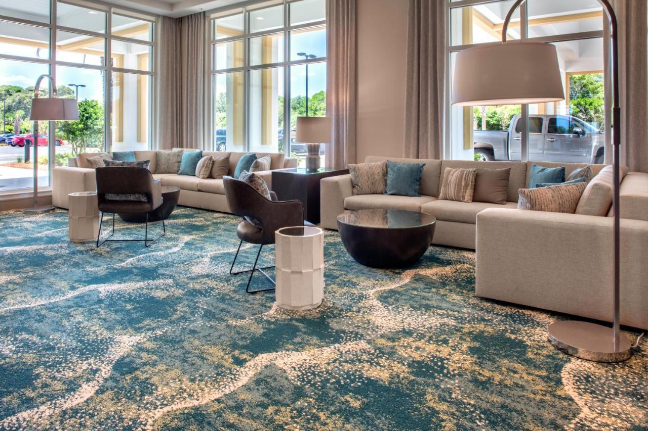 Courtyard By Marriott Jekyll Island Hotel Exterior foto
